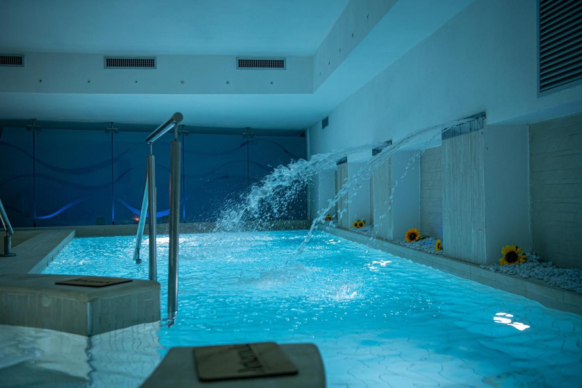 Artemide "Fiore Club" B&B Suite Spa Джиффони-Валле-Пьяна Экстерьер фото